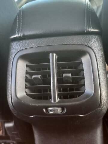 Красный Джип Чероки, объемом двигателя 3.2 л и пробегом 153 тыс. км за 16600 $, фото 43 на Automoto.ua