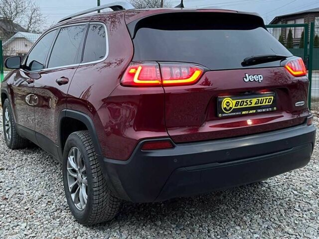 Красный Джип Чероки, объемом двигателя 2.4 л и пробегом 155 тыс. км за 17300 $, фото 4 на Automoto.ua