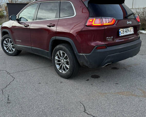 Джип Cherokee 2019 у Чернігові на Automoto.ua Червоний Джип Cherokee, об'ємом двигуна 3.24 л та пробігом 184 тис. км за 16700 $, фото 16 на Automoto.ua
