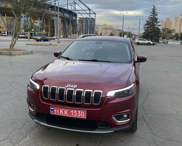 Красный Джип Чероки, объемом двигателя 3.24 л и пробегом 103 тыс. км за 18500 $, фото 1 на Automoto.ua