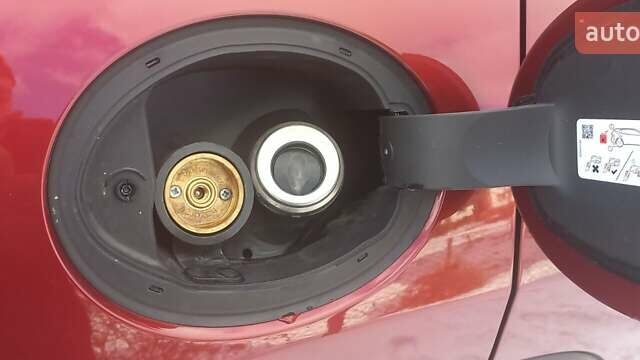 Красный Джип Чероки, объемом двигателя 3.2 л и пробегом 153 тыс. км за 16600 $, фото 14 на Automoto.ua