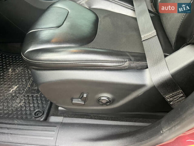 Красный Джип Чероки, объемом двигателя 3.24 л и пробегом 128 тыс. км за 17950 $, фото 13 на Automoto.ua