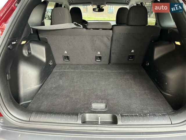 Червоний Джип Cherokee, об'ємом двигуна 2.4 л та пробігом 219 тис. км за 14800 $, фото 19 на Automoto.ua