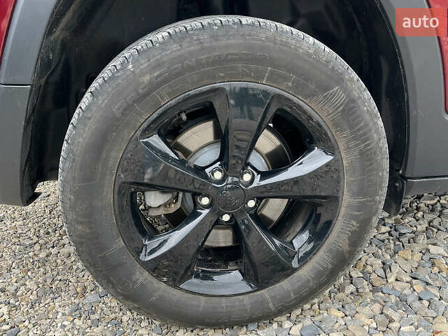 Красный Джип Чероки, объемом двигателя 2.36 л и пробегом 16 тыс. км за 19400 $, фото 30 на Automoto.ua