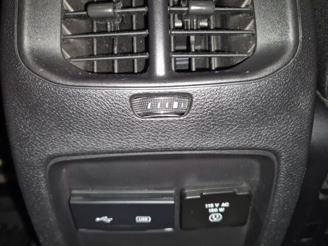 Червоний Джип Cherokee, об'ємом двигуна 3.2 л та пробігом 47 тис. км за 18500 $, фото 18 на Automoto.ua