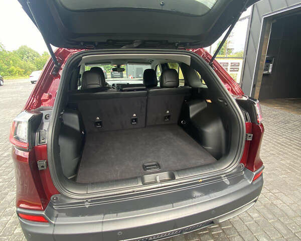 Червоний Джип Cherokee, об'ємом двигуна 2 л та пробігом 60 тис. км за 19500 $, фото 26 на Automoto.ua