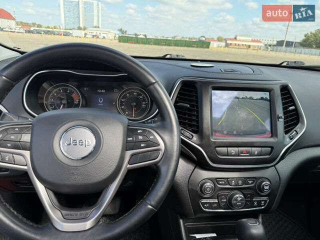 Джип Чероки 2021 в Боярка на Automoto.ua Красный Джип Чероки, объемом двигателя 3.24 л и пробегом 89 тыс. км за 18000 $, фото 10 на Automoto.ua