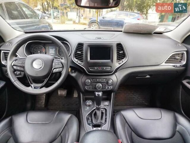 Красный Джип Чероки, объемом двигателя 2.36 л и пробегом 44 тыс. км за 19500 $, фото 22 на Automoto.ua