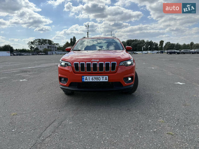 Джип Чероки 2021 в Боярка на Automoto.ua Красный Джип Чероки, объемом двигателя 3.24 л и пробегом 89 тыс. км за 18000 $, фото 2 на Automoto.ua