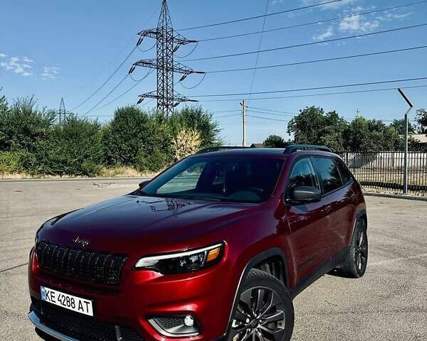 Червоний Джип Cherokee, об'ємом двигуна 3.24 л та пробігом 71 тис. км за 18999 $, фото 6 на Automoto.ua