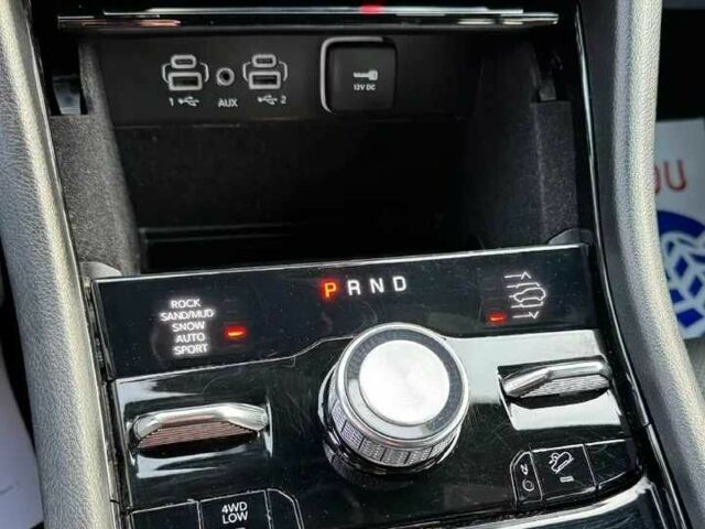 Червоний Джип Cherokee, об'ємом двигуна 2.4 л та пробігом 21 тис. км за 5900 $, фото 21 на Automoto.ua