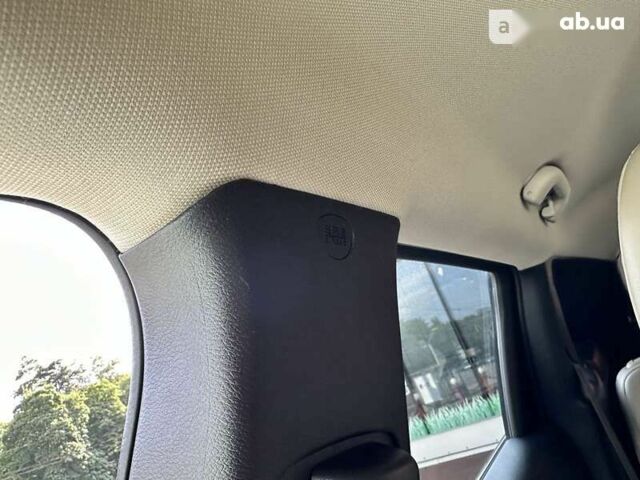 Джип Cherokee, об'ємом двигуна 2.4 л та пробігом 298 тис. км за 13500 $, фото 29 на Automoto.ua