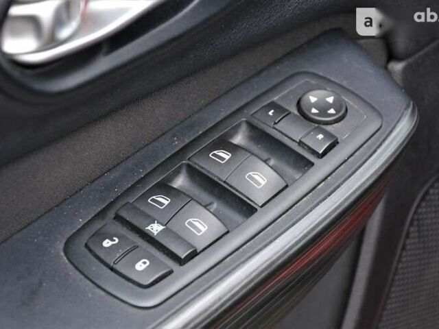 Джип Чероки, объемом двигателя 0 л и пробегом 180 тыс. км за 12900 $, фото 10 на Automoto.ua