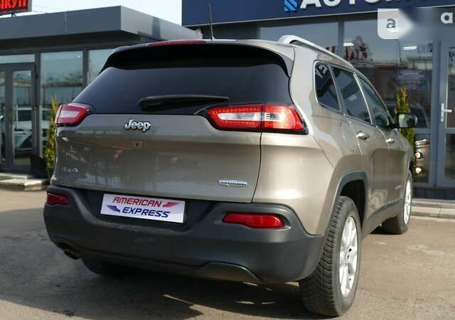 Джип Cherokee, об'ємом двигуна 2.4 л та пробігом 218 тис. км за 15000 $, фото 12 на Automoto.ua