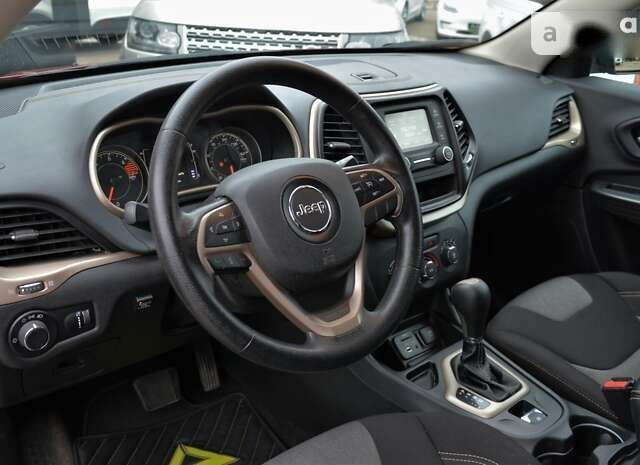 Джип Чероки, объемом двигателя 0 л и пробегом 180 тыс. км за 12900 $, фото 11 на Automoto.ua