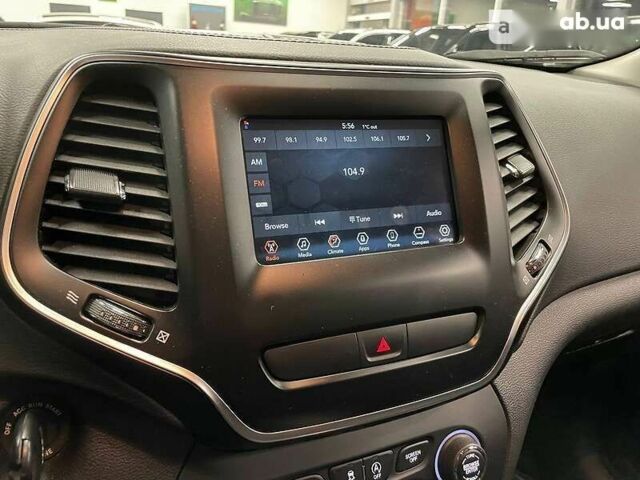 Джип Cherokee, об'ємом двигуна 3.2 л та пробігом 43 тис. км за 23300 $, фото 29 на Automoto.ua