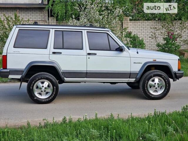 Джип Cherokee, об'ємом двигуна 0 л та пробігом 233 тис. км за 8300 $, фото 33 на Automoto.ua