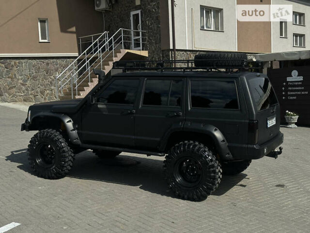 Джип Cherokee, об'ємом двигуна 4 л та пробігом 164 тис. км за 17900 $, фото 4 на Automoto.ua