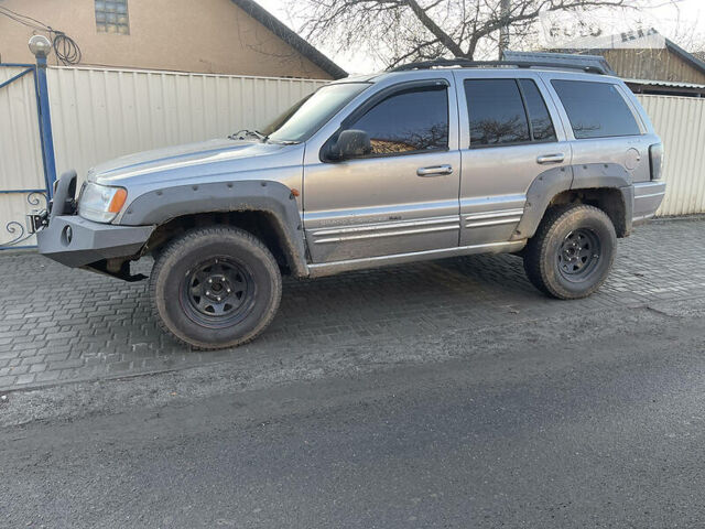 Джип Cherokee, об'ємом двигуна 4.7 л та пробігом 309 тис. км за 9000 $, фото 15 на Automoto.ua