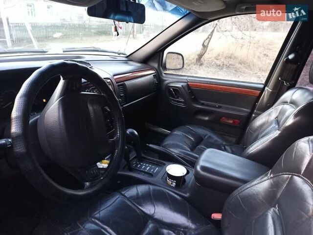 Джип Чероки, объемом двигателя 4 л и пробегом 300 тыс. км за 5800 $, фото 6 на Automoto.ua