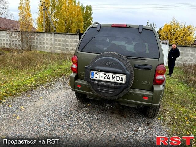 Джип Cherokee, об'ємом двигуна 2.8 л та пробігом 300 тис. км за 4000 $, фото 1 на Automoto.ua
