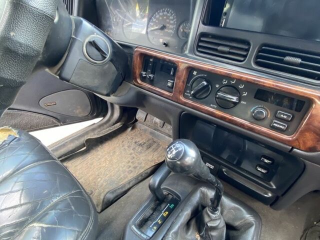 Джип Cherokee, об'ємом двигуна 2.5 л та пробігом 250 тис. км за 2525 $, фото 14 на Automoto.ua