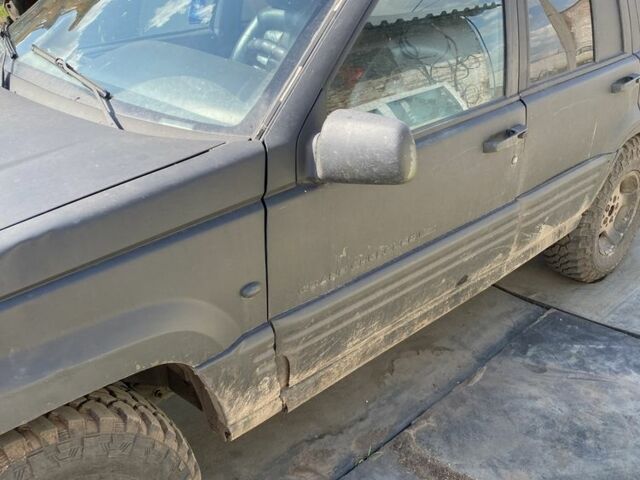Джип Cherokee, об'ємом двигуна 2.5 л та пробігом 250 тис. км за 2525 $, фото 4 на Automoto.ua