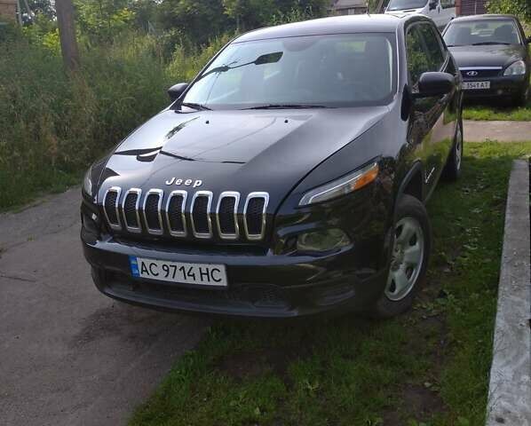Джип Cherokee, об'ємом двигуна 2.4 л та пробігом 160 тис. км за 14300 $, фото 1 на Automoto.ua