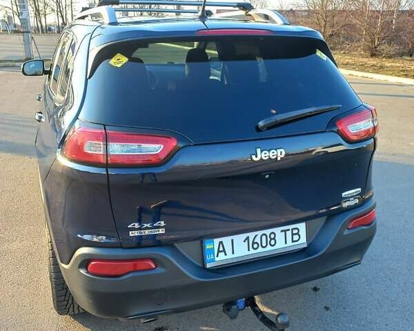 Джип Чероки, объемом двигателя 2.36 л и пробегом 150 тыс. км за 15200 $, фото 1 на Automoto.ua