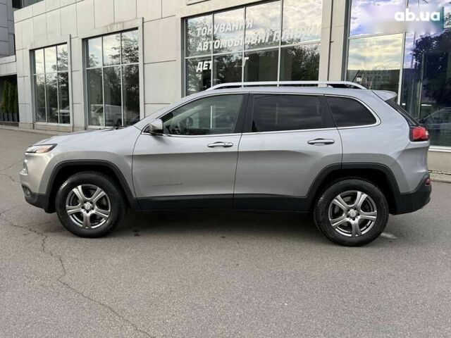 Джип Чероки 2014 в Киеве на Automoto.ua Джип Чероки, объемом двигателя 3.2 л и пробегом 157 тыс. км за 13300 $, фото 3 на Automoto.ua
