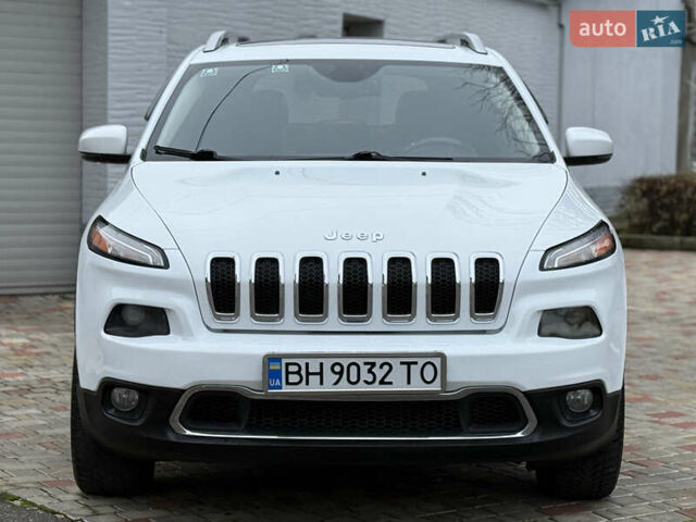 Джип Чероки, объемом двигателя 3.2 л и пробегом 135 тыс. км за 11500 $, фото 2 на Automoto.ua