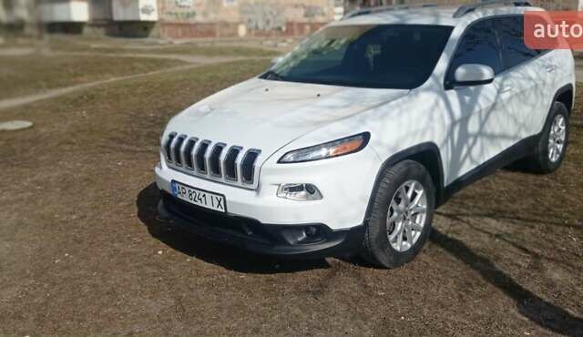 Джип Cherokee, об'ємом двигуна 2.4 л та пробігом 160 тис. км за 13500 $, фото 3 на Automoto.ua