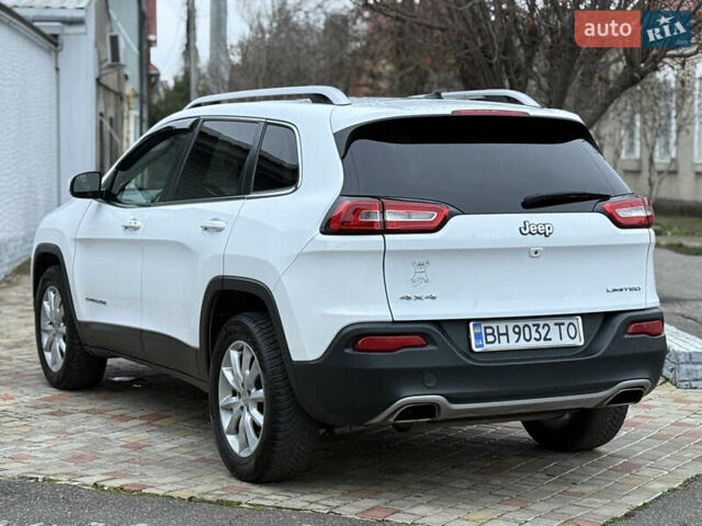 Джип Чероки, объемом двигателя 3.2 л и пробегом 135 тыс. км за 11500 $, фото 4 на Automoto.ua