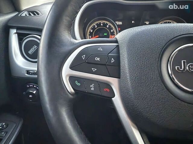 Джип Cherokee, об'ємом двигуна 0 л та пробігом 195 тис. км за 14750 $, фото 26 на Automoto.ua