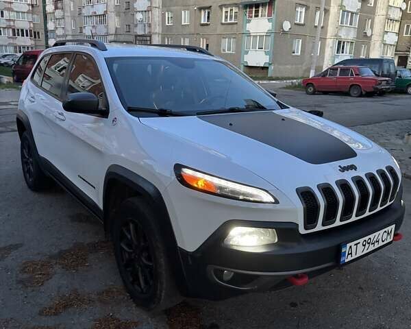 Джип Чероки, объемом двигателя 3.24 л и пробегом 130 тыс. км за 15500 $, фото 2 на Automoto.ua
