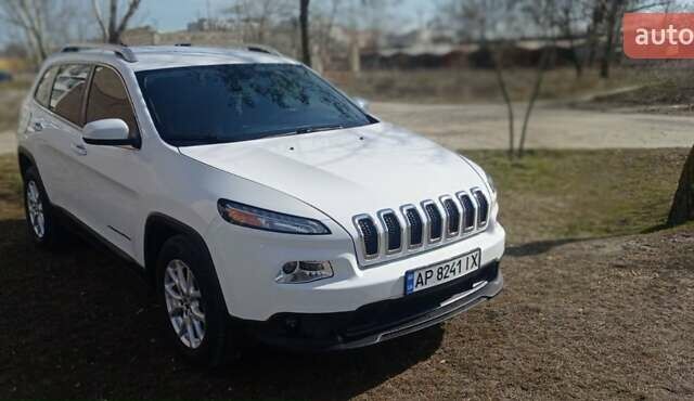 Джип Cherokee, об'ємом двигуна 2.4 л та пробігом 160 тис. км за 13500 $, фото 2 на Automoto.ua