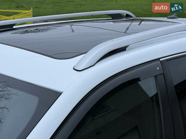 Джип Чероки, объемом двигателя 3.2 л и пробегом 135 тыс. км за 11500 $, фото 10 на Automoto.ua