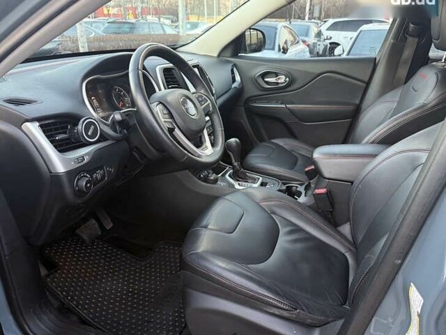 Джип Cherokee, об'ємом двигуна 0 л та пробігом 195 тис. км за 14750 $, фото 19 на Automoto.ua