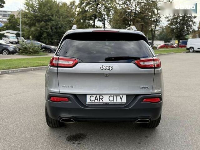 Джип Чероки 2014 в Киеве на Automoto.ua Джип Чероки, объемом двигателя 3.2 л и пробегом 157 тыс. км за 13300 $, фото 5 на Automoto.ua