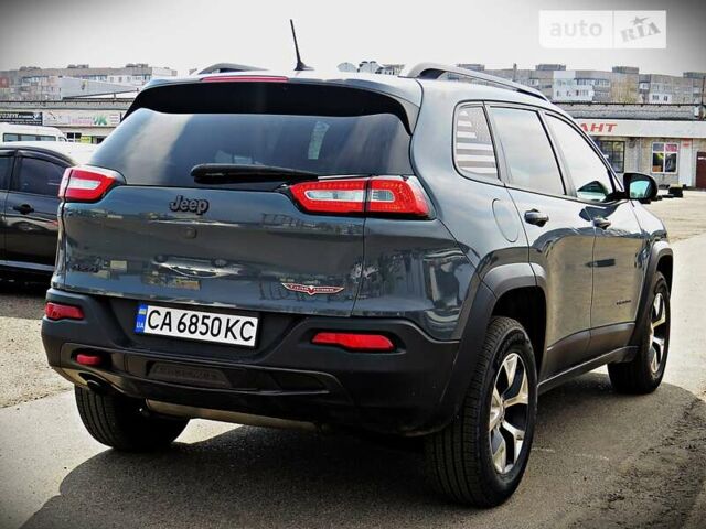 Джип Cherokee, об'ємом двигуна 2.36 л та пробігом 198 тис. км за 15700 $, фото 2 на Automoto.ua