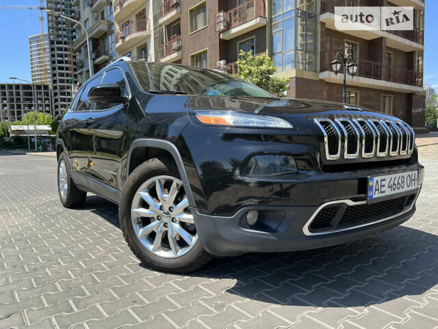 Джип Cherokee, об'ємом двигуна 3.24 л та пробігом 199 тис. км за 12900 $, фото 9 на Automoto.ua