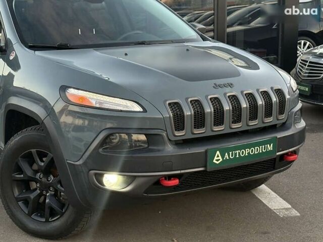 Джип Cherokee, об'ємом двигуна 0 л та пробігом 195 тис. км за 14750 $, фото 4 на Automoto.ua