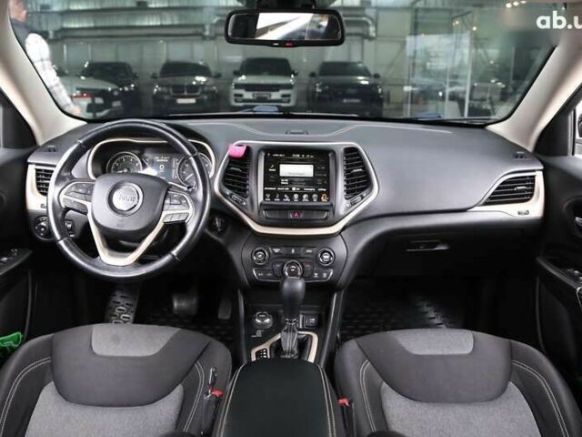 Джип Чероки, объемом двигателя 2.4 л и пробегом 144 тыс. км за 12900 $, фото 11 на Automoto.ua