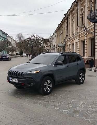 Джип Cherokee, об'ємом двигуна 3.24 л та пробігом 268 тис. км за 18000 $, фото 1 на Automoto.ua