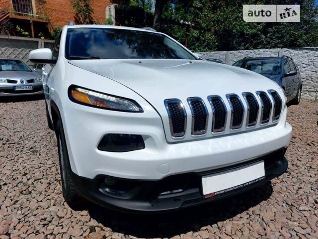 Джип Cherokee, об'ємом двигуна 3.2 л та пробігом 171 тис. км за 16200 $, фото 2 на Automoto.ua