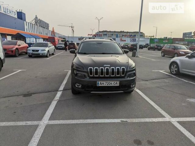 Джип Cherokee, об'ємом двигуна 3.24 л та пробігом 130 тис. км за 16000 $, фото 23 на Automoto.ua