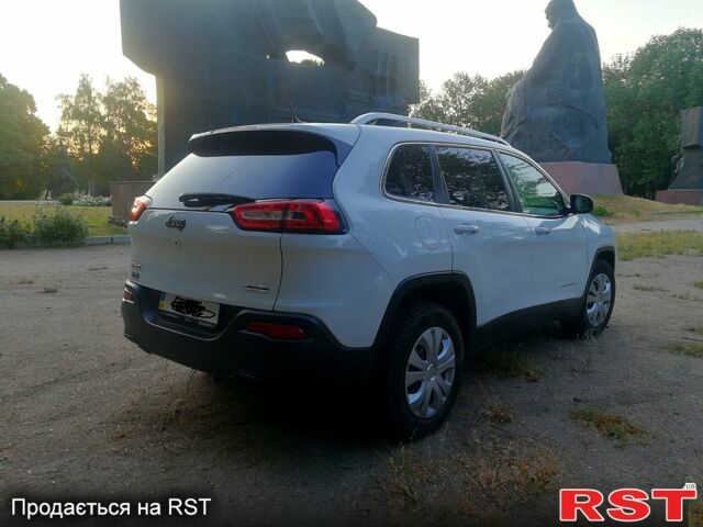 Джип Cherokee, об'ємом двигуна 2.4 л та пробігом 202 тис. км за 12200 $, фото 2 на Automoto.ua