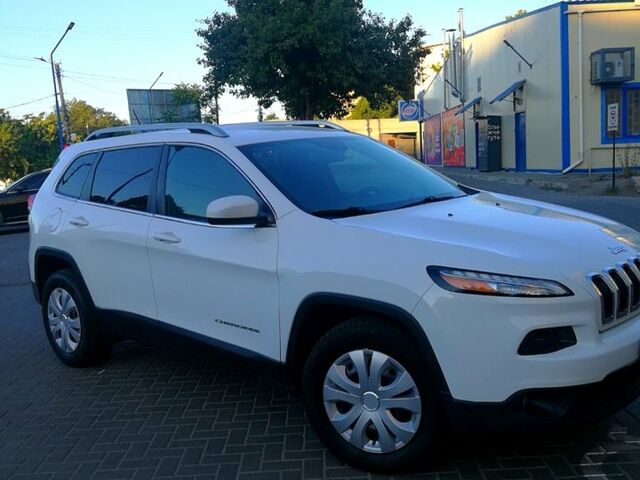 Джип Cherokee, об'ємом двигуна 2.4 л та пробігом 202 тис. км за 12000 $, фото 4 на Automoto.ua