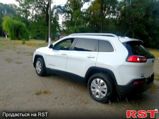 Джип Cherokee, об'ємом двигуна 2.4 л та пробігом 202 тис. км за 12200 $, фото 6 на Automoto.ua