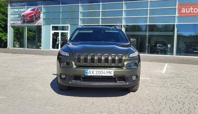 Джип Чероки, объемом двигателя 2.4 л и пробегом 187 тыс. км за 13900 $, фото 10 на Automoto.ua